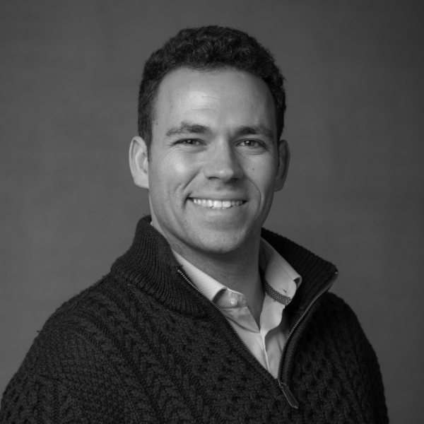 Dr Douglas van Niekerk